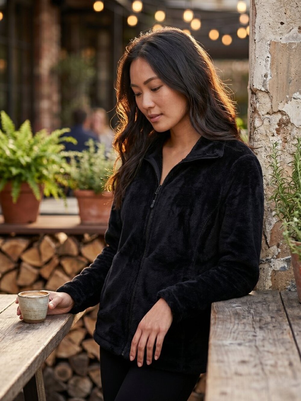 *Black Fuzzy Fleece Zip Up Jacket Mock Collar Women's Cozy Warm Large‎